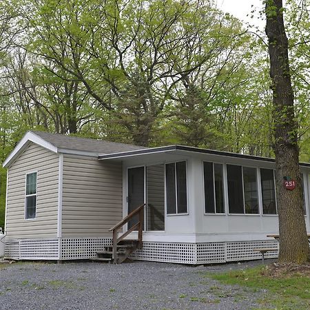 Appalachian Camping Resort Park Model 2 Shartlesville Екстериор снимка