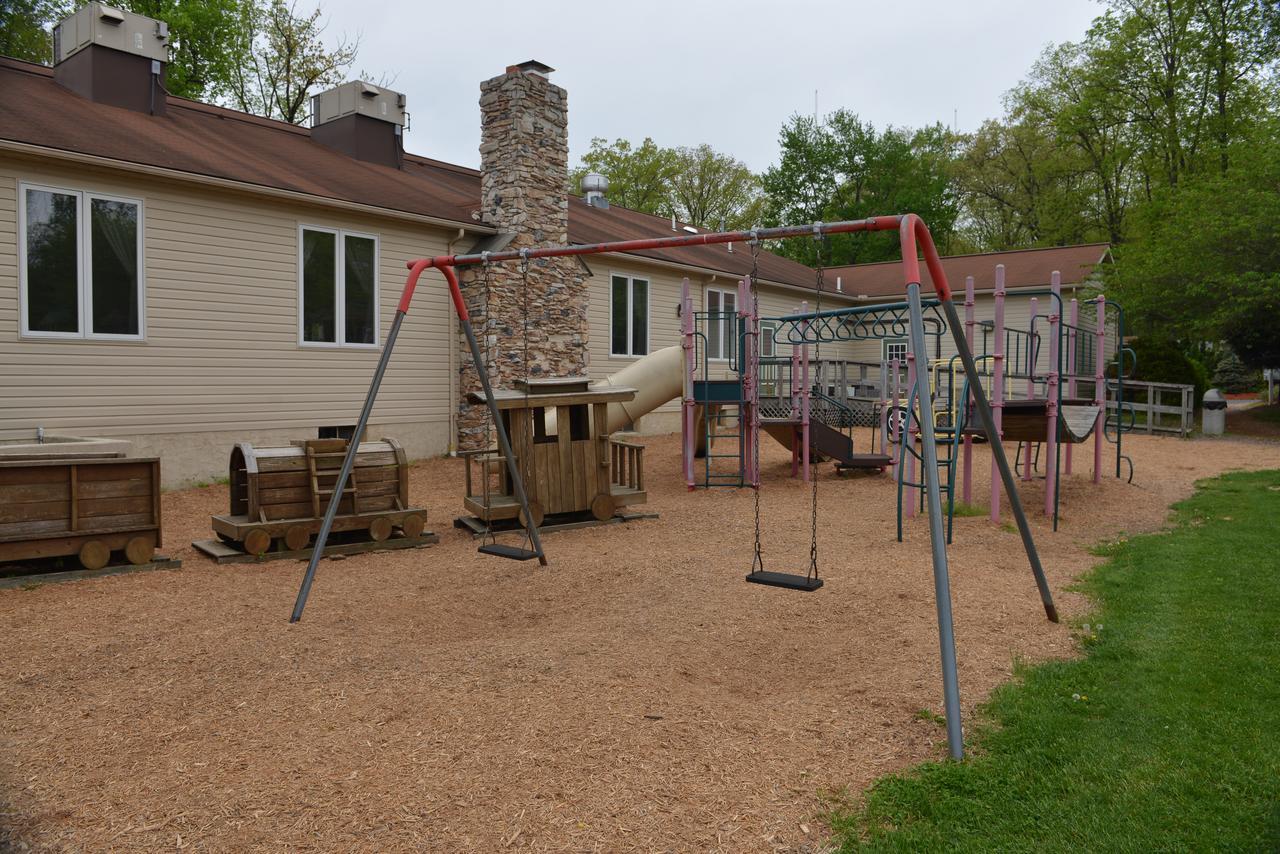 Appalachian Camping Resort Park Model 2 Shartlesville Екстериор снимка